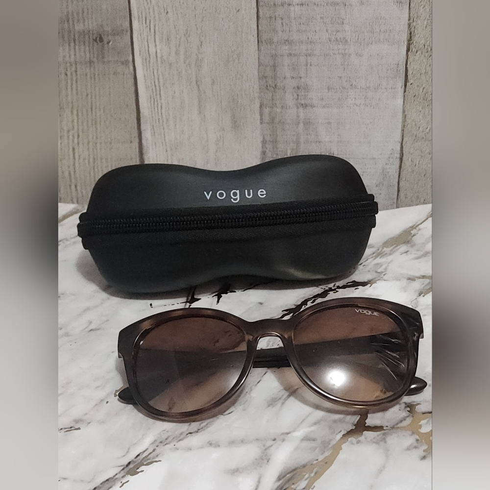 🌷👓Vogue Women's Sunglasses in Rich Brown